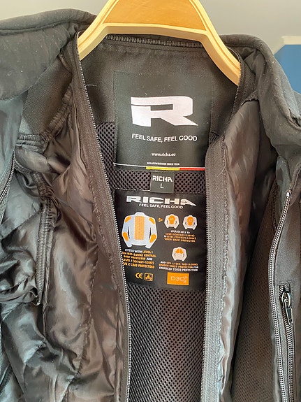 Product image 12 of 38