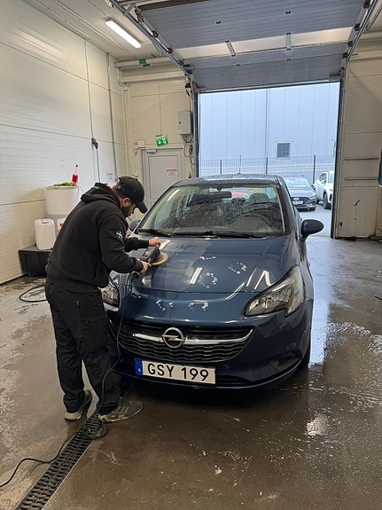 Opel Corsa 21 of 21