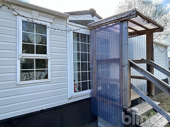 Product image 16 of 21