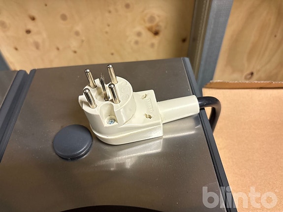 Product image 9 of 11