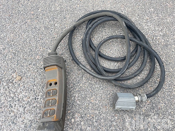 Product image 8 of 11
