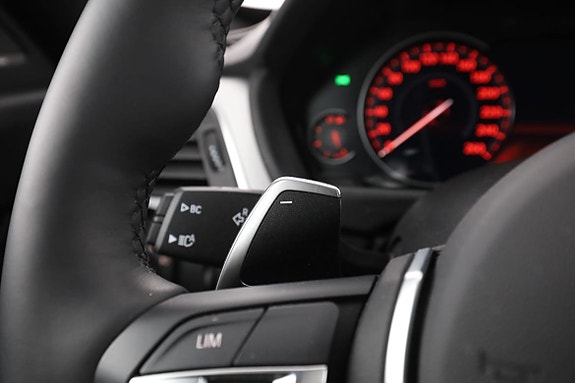 BMW 330i 30 of 30