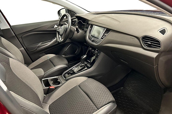 Opel Grandland X 10 of 30
