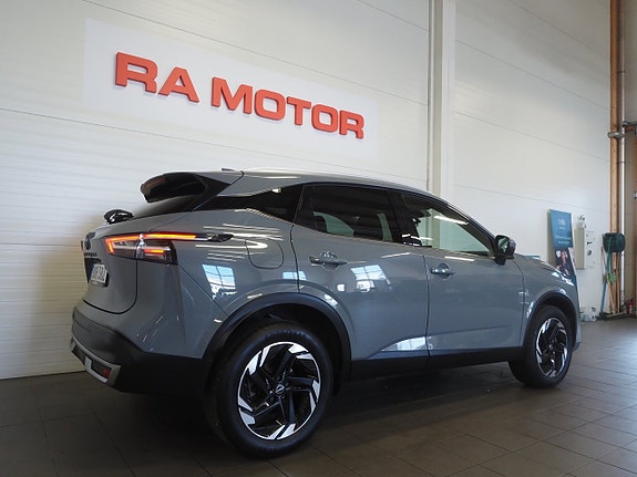 Nissan Qashqai 4 of 24