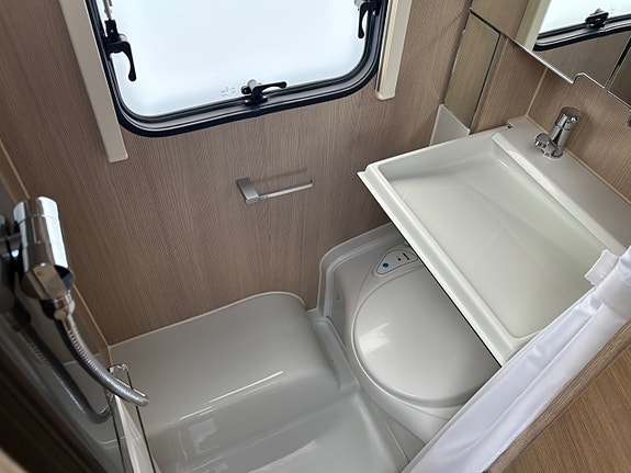 Adria Adora 613 UL *Solcell* 10 of 11