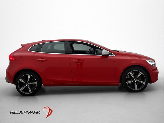 Volvo V40 10 of 30