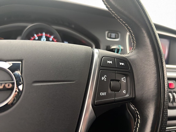Volvo V40 19 of 30