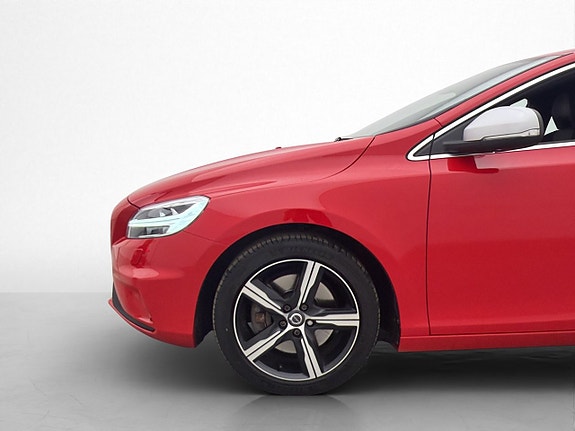 Volvo V40 29 of 30