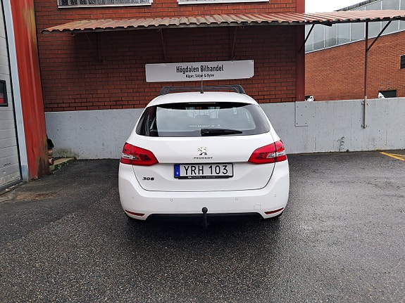 Peugeot 308 SW 6 of 18