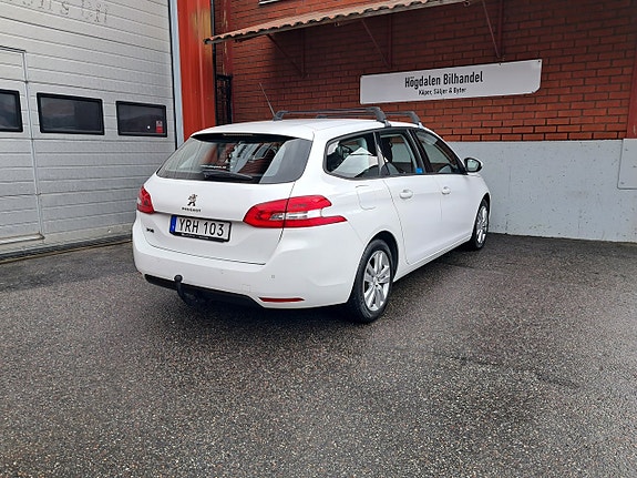 Peugeot 308 SW 5 of 18