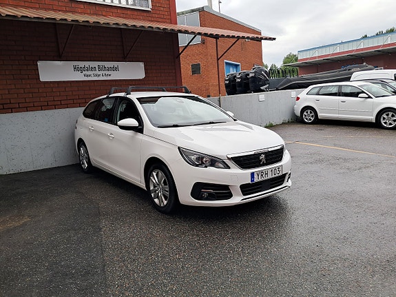 Peugeot 308 SW 3 of 18