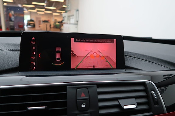 BMW 320 10 of 14