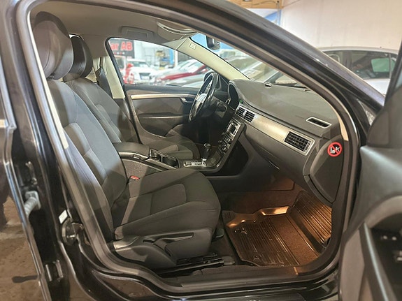 Volvo S80 11 of 15