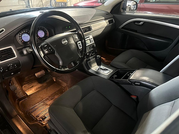 Volvo S80 6 of 15