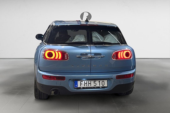 MINI Cooper 5 of 5