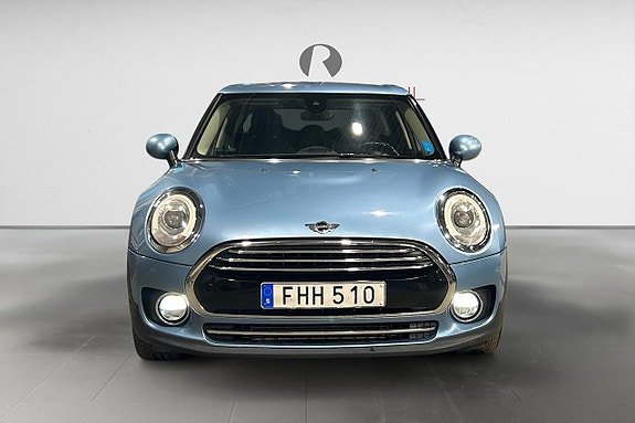 MINI Cooper 9 of 17