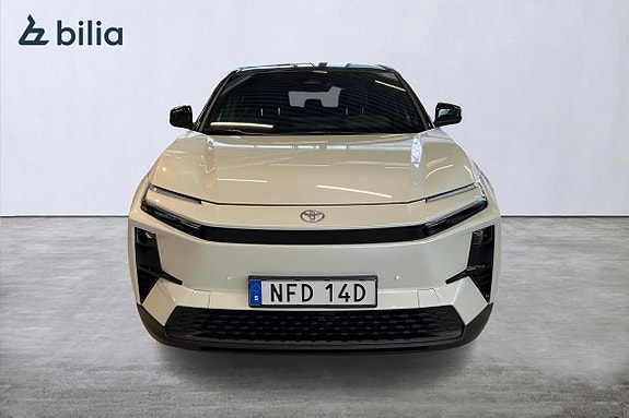 Toyota C-HR 6 of 21