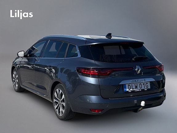 Renault Megane IV 3 of 5