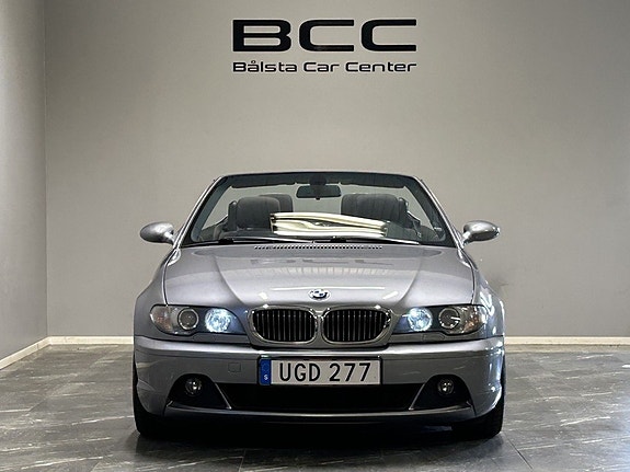 BMW 320 3 of 5