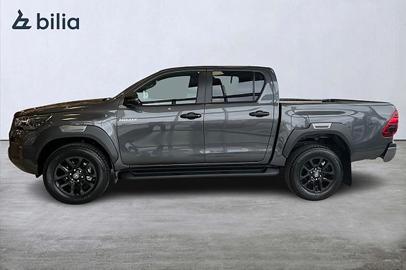 Toyota HiLux 3 of 5