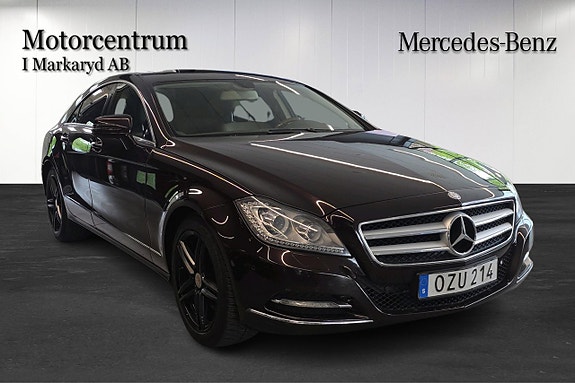 Mercedes-Benz CLS350 2 of 5