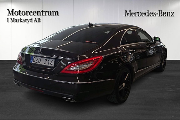 Mercedes-Benz CLS350 4 of 5