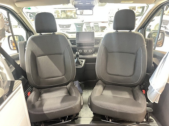 Adria ACTIVE PRO (B-körkort+Van+Plåtis+Automat+5m+Pop-Up) 15 of 17