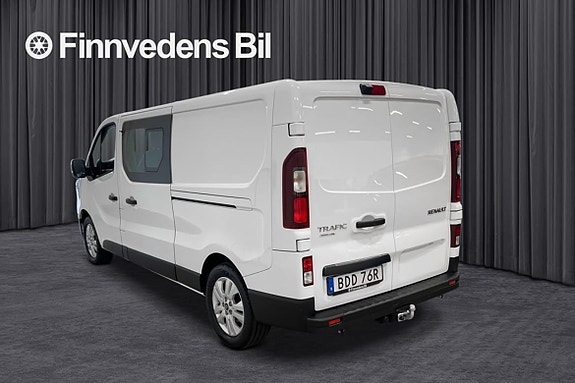 Renault Trafic 6 of 18