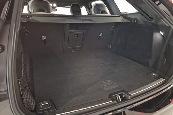Volvo XC60 13 of 18