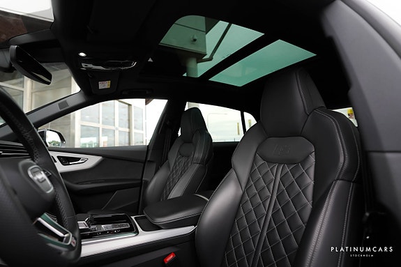 Audi Q8 9 of 25