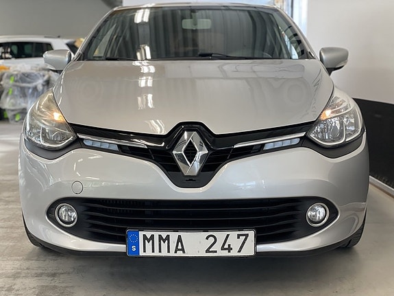 Renault Clio 2 of 5