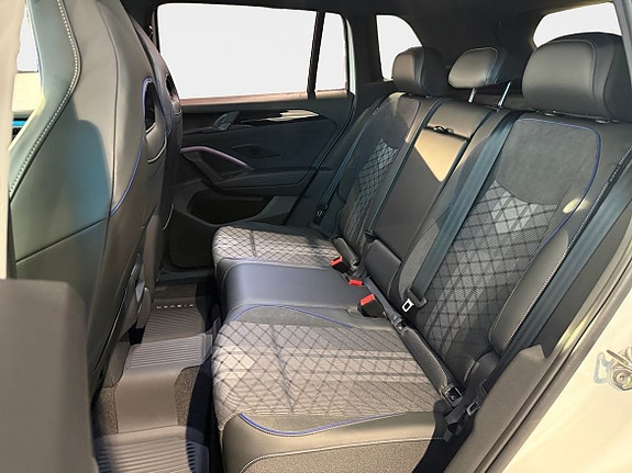 Volkswagen Tiguan 11 of 12