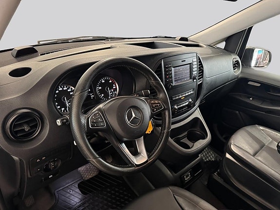 Mercedes-Benz Vito 119 4 of 5