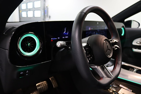 Mercedes-Benz CLA250+ 17 of 21