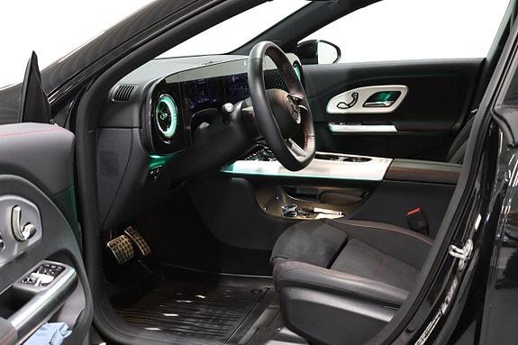 Mercedes-Benz CLA250+ 9 of 21
