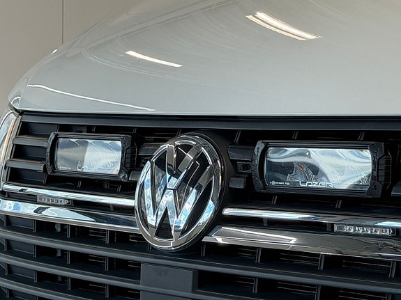 Volkswagen Transporter 3 of 5