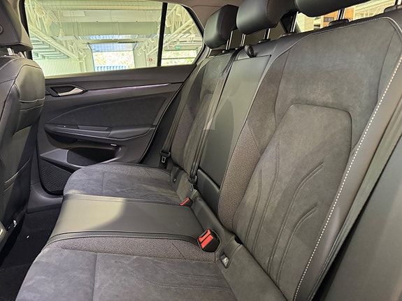 Volkswagen Golf I 18 of 18