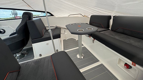 Nordkapp 605 Noblesse / Evinrude 150 -18 8 of 10