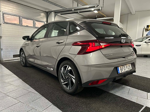 Hyundai i20 4 of 5