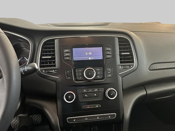 Renault Megane 16 of 18