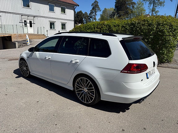 Volkswagen Golf VII 3 of 8