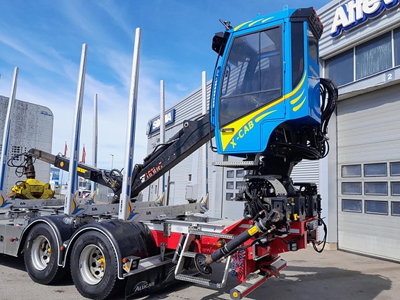 Scania R 590 B6x4NB 3 of 13