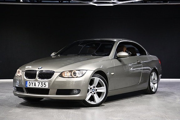 BMW 330i 6 of 23