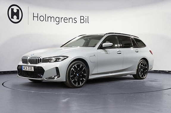 BMW 330e