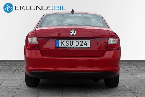 Skoda Rapid 7 of 16