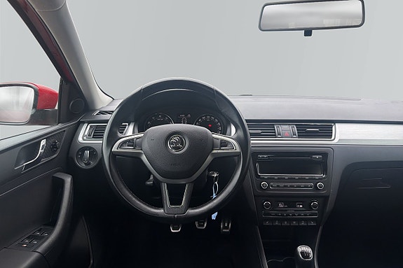 Skoda Rapid 11 of 16