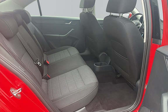 Skoda Rapid 15 of 16