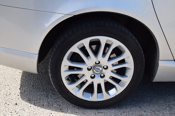 Volvo V70 22 of 22