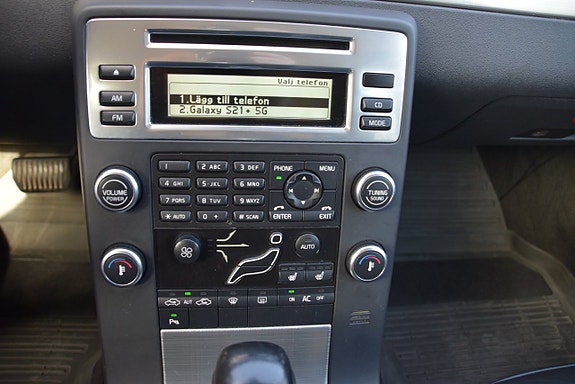 Volvo V70 13 of 22