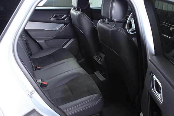 Land Rover Range Rover Velar 10 of 11
